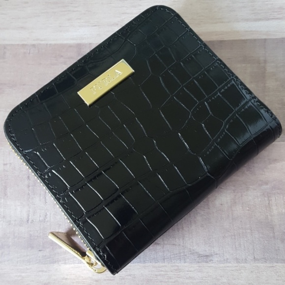 Furla Wallet Crocodile Zip Around NWT - Picture 8 of 8